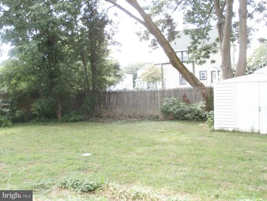 202 E Roland Rd, Brookhaven, PA 19015 - photo 7