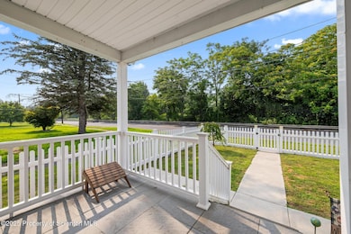 807 N Main St, Pittston, PA 18640 - photo 3