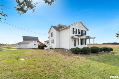 2442 Mittman Rd, Muscatine, IA 52761 - photo 2