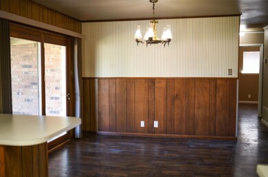 210 Texoma Dr, Whitesboro, TX 76273 - photo 5