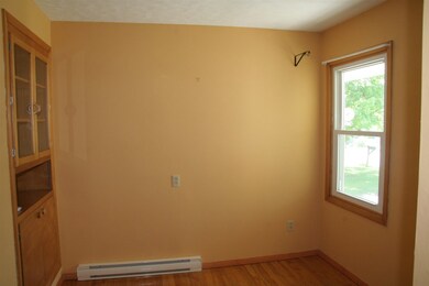 286 Gilman Ave, Saint Johnsbury, VT 05819 - photo 7