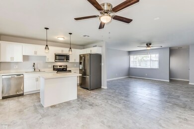 4224 W Lawrence Ln, Phoenix, AZ 85051 - photo 6