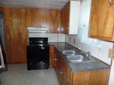 175 W 3rd St, Newburg, MO 65550 - photo 3