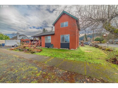 483 C St, Creswell, OR 97426 - photo 2