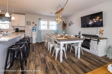 318 Bayview Ave, Union Beach, NJ 07735 - photo 3