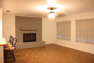 1316 Carol Ann Dr, Kerrville, TX 78028 - photo 2