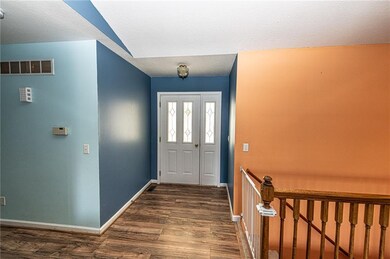 944 Locust Ave, Batesville, IN 47006 - photo 2