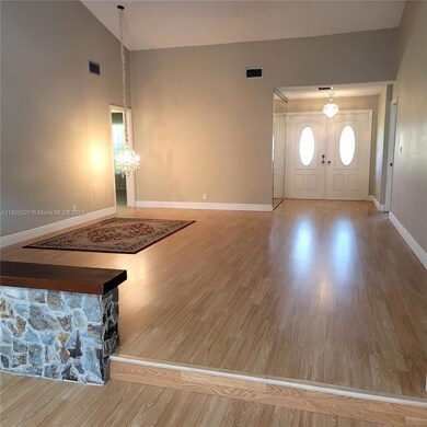 7547 SW 26th Ct, Davie, FL 33314 - photo 4