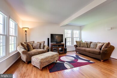 9031 Falcon Glen Ct, Bristow, VA 20136 - photo 3