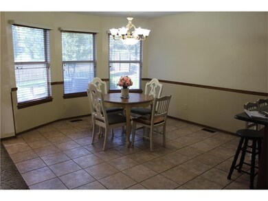 Large breakfast area within the kitchen