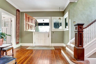 417 NE 4th Ave, Gainesville, FL 32601 - photo 5