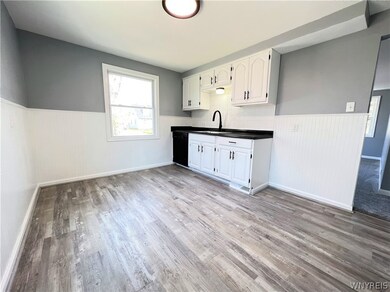 515 Duane Dr, North Tonawanda, NY 14120 - photo 5