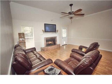 506 Golden Eagle Dr, Byram, MS 39272 - photo 4