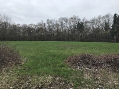 1 Yew St, Douglas, MA 01516 - photo 2