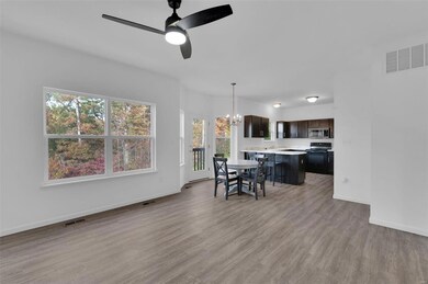 443 Peruque Hills Pkwy, Wentzville, MO 63385 - photo 5
