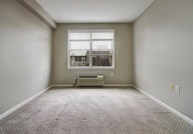 4 Constellation Place unit 402, Jersey City, NJ 07305 - photo 7