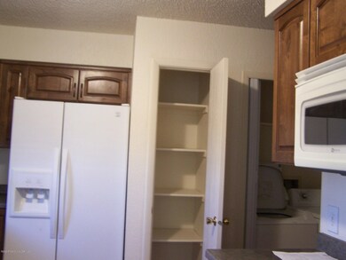5513 E Alder St, Farmington, NM 87402 - photo 2
