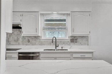 1608 N Woodlawn Ave, Metairie, LA 70001 - photo 7