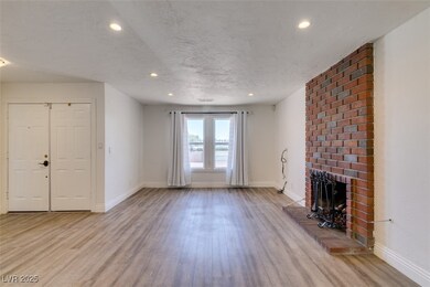 unlisted-address, Las Vegas, NV 89119 - photo 7