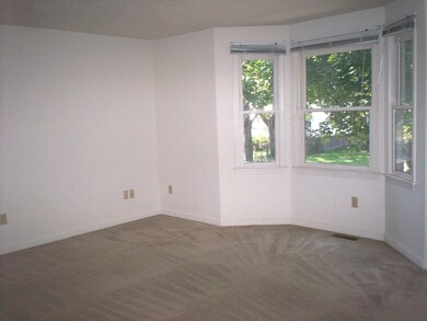 294 Newtonville Ave, Newtonville, MA 02460 - photo 4