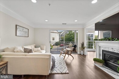 12020 Amber Ridge Cir unit 201B, Germantown, MD 20876 - photo 6