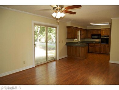 419 Kimberly Dr, Asheboro, NC 27205 - photo 6