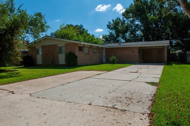 709 Roder St, Berwick, LA 70342 - photo 2