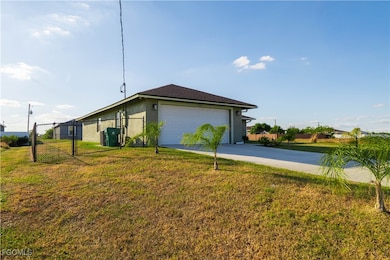 7009 Lotus Cir, Labelle, FL 33935 - photo 2