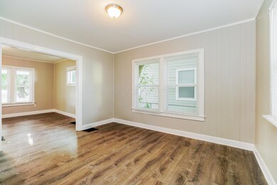 6 Family Room