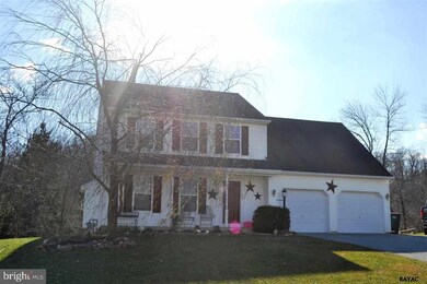 400 Abbey Dr, Mount Wolf, PA 17347 - photo 2