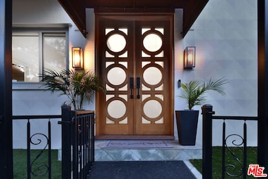 1839 N Beverly Dr, Beverly Hills, CA 90210 - photo 6