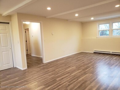 Familyroom1