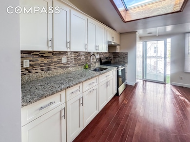 289A Cooper St unit 2, Brooklyn, NY 11237 - photo 2