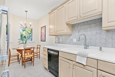 333 Palmer Hill Rd unit 3C, Riverside, CT 06878 - photo 4