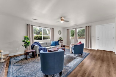 1818 Del Mar Ave, Redding, CA 96003 - photo 5