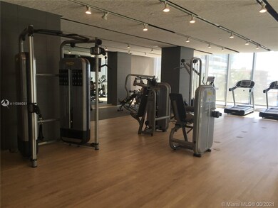 Icon Bay unit 2006, Miami, FL 33137 - photo 2