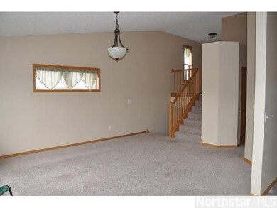 8552 Gateway Cir, Monticello, MN 55362 - photo 5