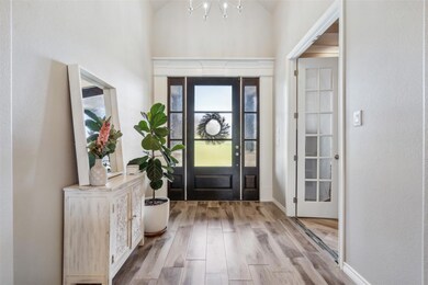 133 Helton, Granbury, TX 76049 - photo 5