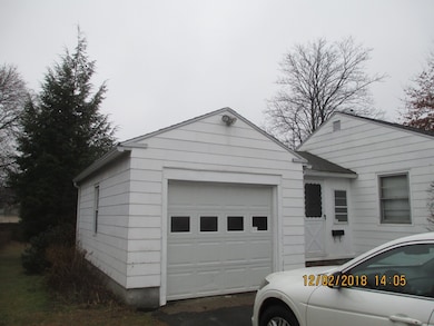 604 Granby Rd, South Hadley, MA 01075 - photo 2