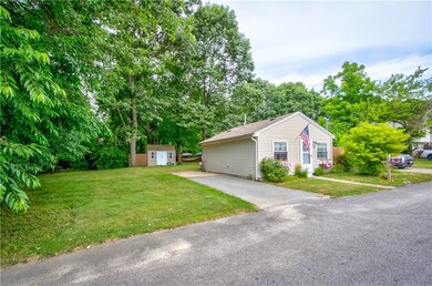 93 Tell St, Warwick, RI 02889 - photo 4