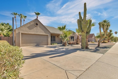 1251 E Divot Dr, Tempe, AZ 85283 - photo 3