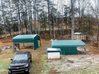 144 Huckleberry Ln, Duffield, VA 24244 - photo 7