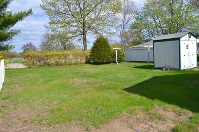 122 Dawson St, South Portland, ME 04106 - photo 5