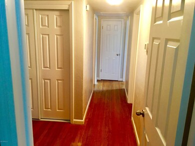 2824 Emily Ln, Jacksonville, FL 32216 - photo 4