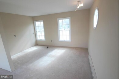 804 Streaker Rd, Sykesville, MD 21784 - photo 7