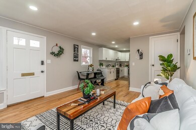 949 Lance Ave, Essex, MD 21221 - photo 4