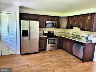 21538 Morris Dr, Lexington Park, MD 20653 - photo 2