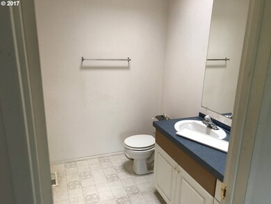 910 Bridge St, Lafayette, OR 97127 - photo 6