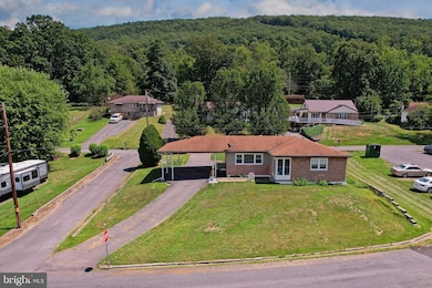 14 Clubhouse Rd, Cumberland, MD 21502 - photo 4