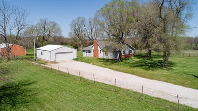 Doug Skaggs 6401 N State Highway UU (Dro
